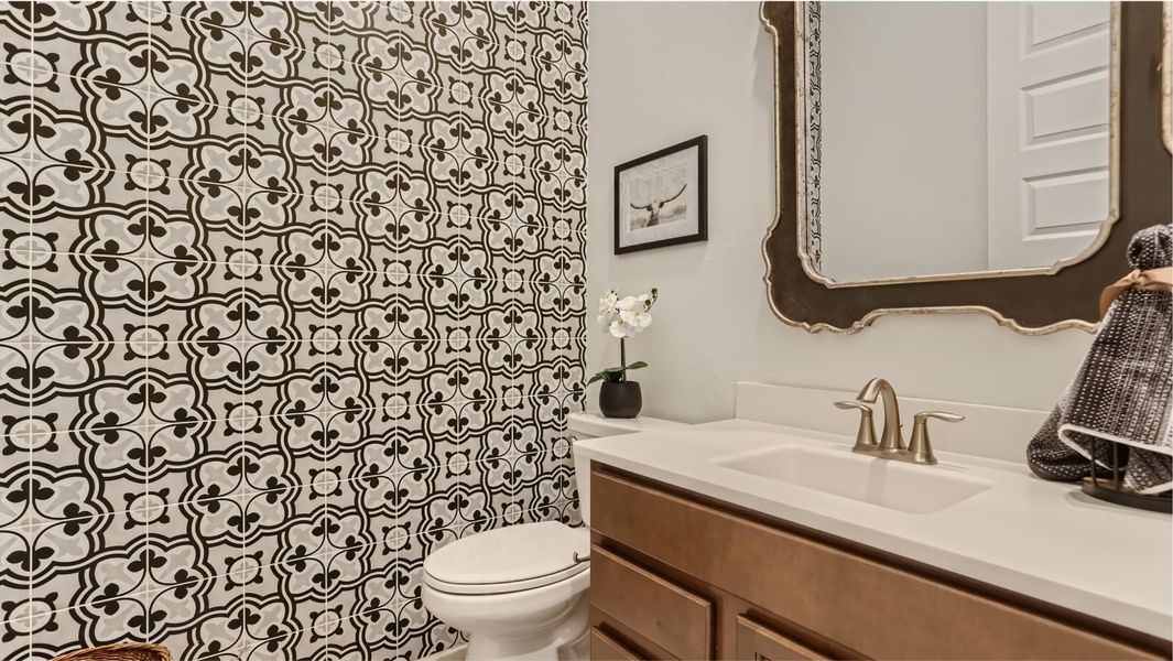 Outlander Powder Room