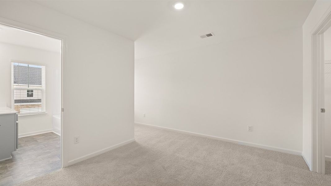 Spacious, unfurnished interior of a new home in Independence Villas and Townhomes, Loganville (Image 24). Spacious, unfurnished interior of a new home in Independence Villas and Townhomes, Loganville (Image 24).