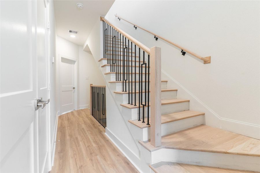 Spacious, unfurnished interior of a new home in , Houston (Image 47). Spacious, unfurnished interior of a new home in , Houston (Image 47).