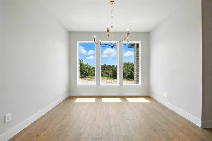 Spacious, unfurnished interior of a new home in , Weatherford (Image 23).