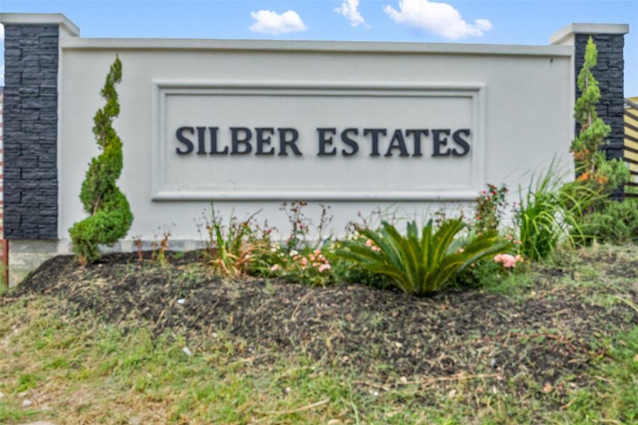 Welcome to Silber Estate, a charming and well-designed community nestled in its own sanctuary within the highly sought-after Spring Branch area, offering pricing options for all buyers to enjoy top-quality craftsmanship. Welcome to Silber Estate, a charming and well-designed community nestled in its own sanctuary within the highly sought-after Spring Branch area, offering pricing options for all buyers to enjoy top-quality craftsmanship.
