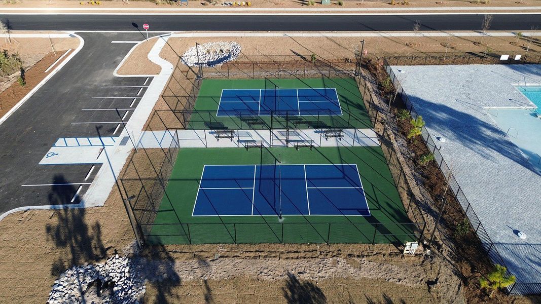 Community amenities in Auberon Woods, Conway (Image 21).