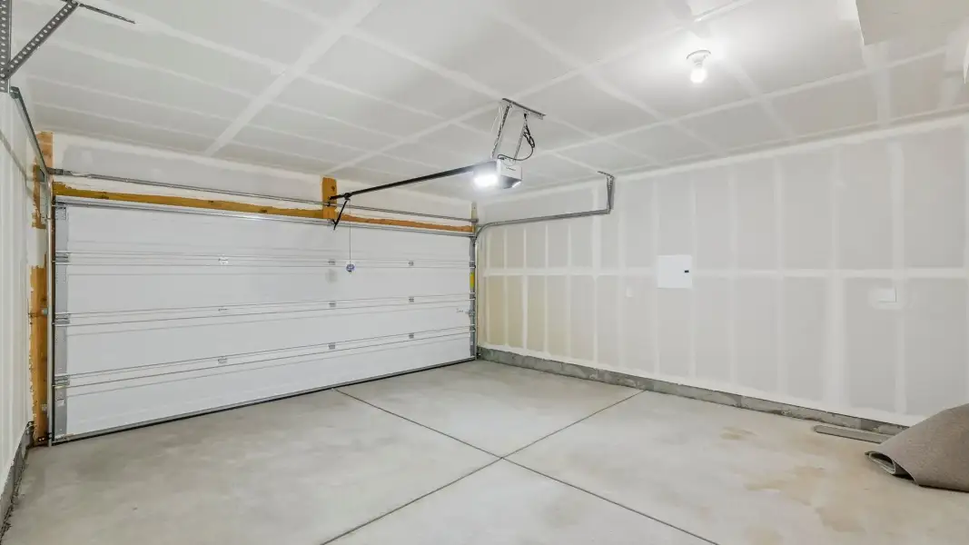 Spacious, unfurnished interior of a new home in Banning Lewis Ranch, Colorado Springs (Image 17). Spacious, unfurnished interior of a new home in Banning Lewis Ranch, Colorado Springs (Image 17).
