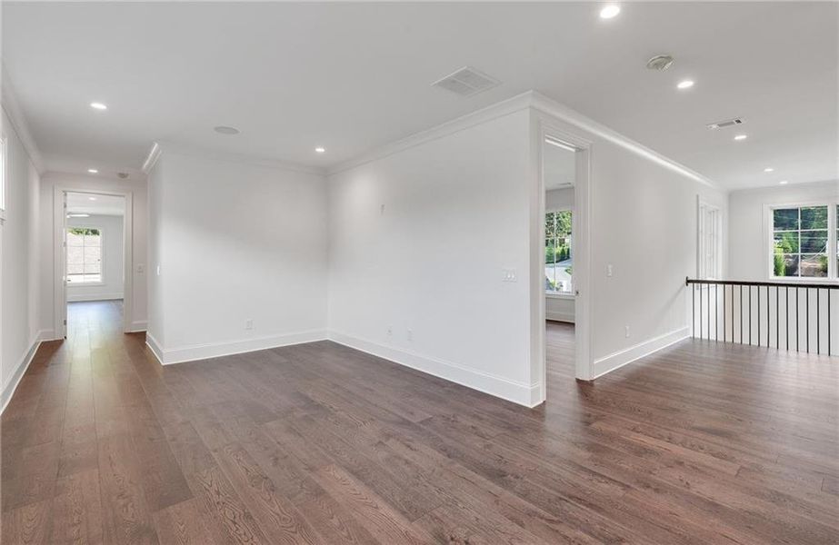 Spacious, unfurnished interior of a new home in , Roswell (Image 28). Spacious, unfurnished interior of a new home in , Roswell (Image 28).