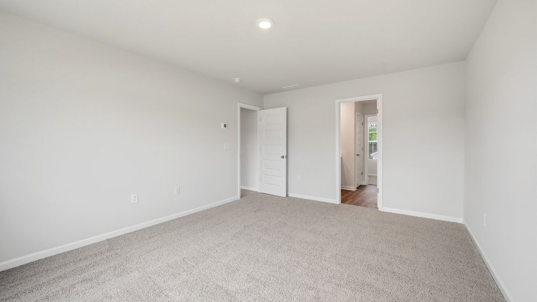 Spacious, unfurnished interior of a new home in Willowbrook, Winder (Image 21).