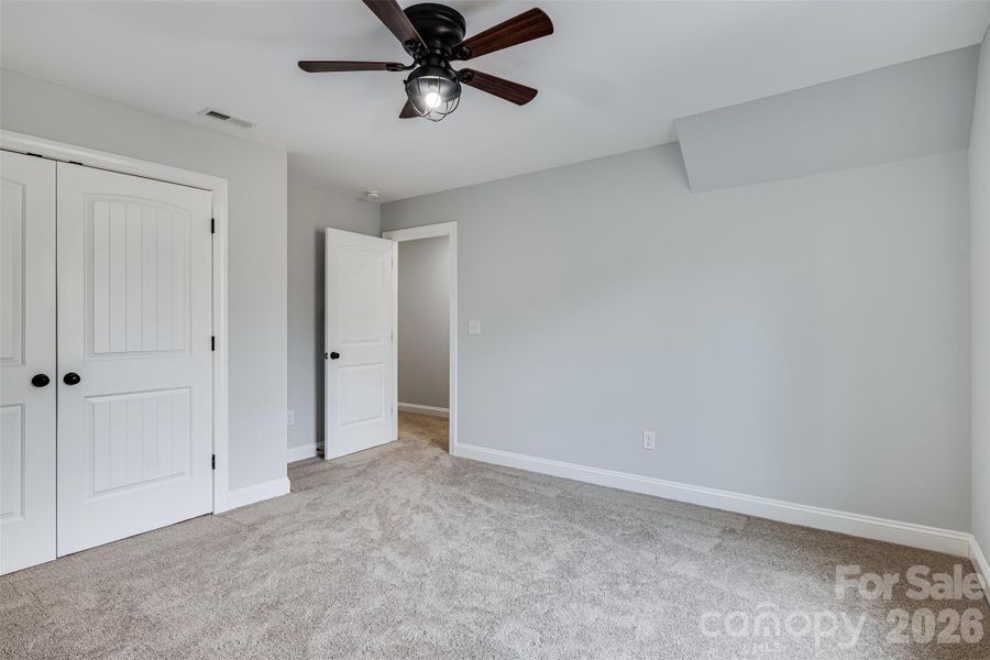Spacious, unfurnished interior of a new home in , Gastonia (Image 23).