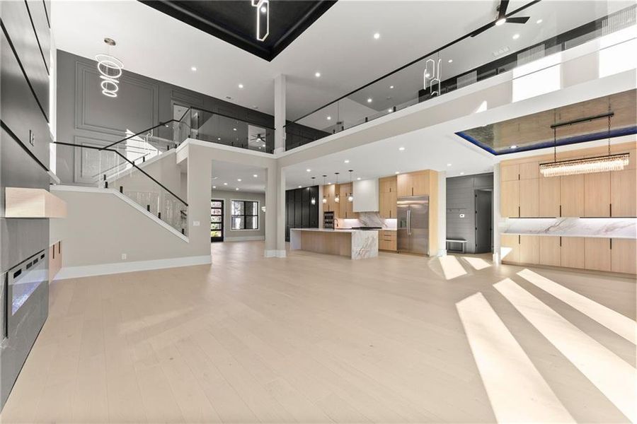 Image 103 of a home in .