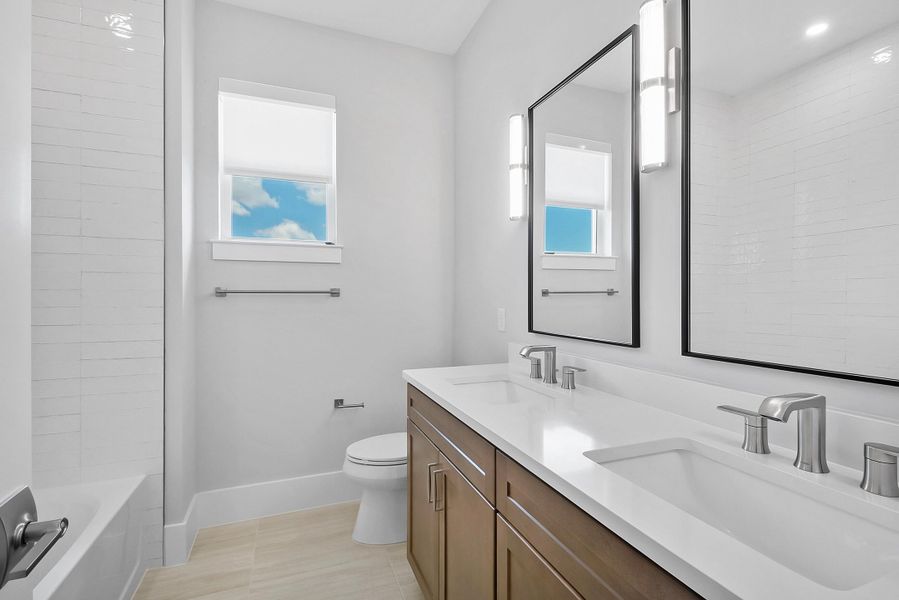 Bedroom 3 & 4 bathroom