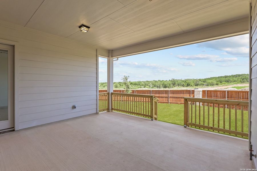 Exterior details and patio area of a home in Homestead, Schertz (Image 3).