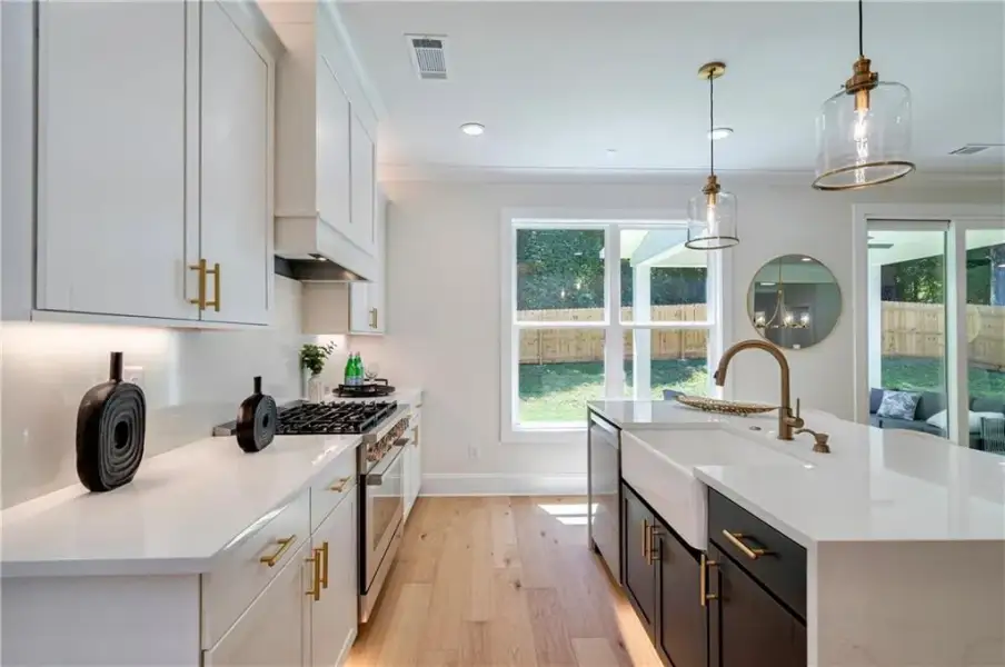 Furnished interior view inside a new home in , Atlanta (Image 20).