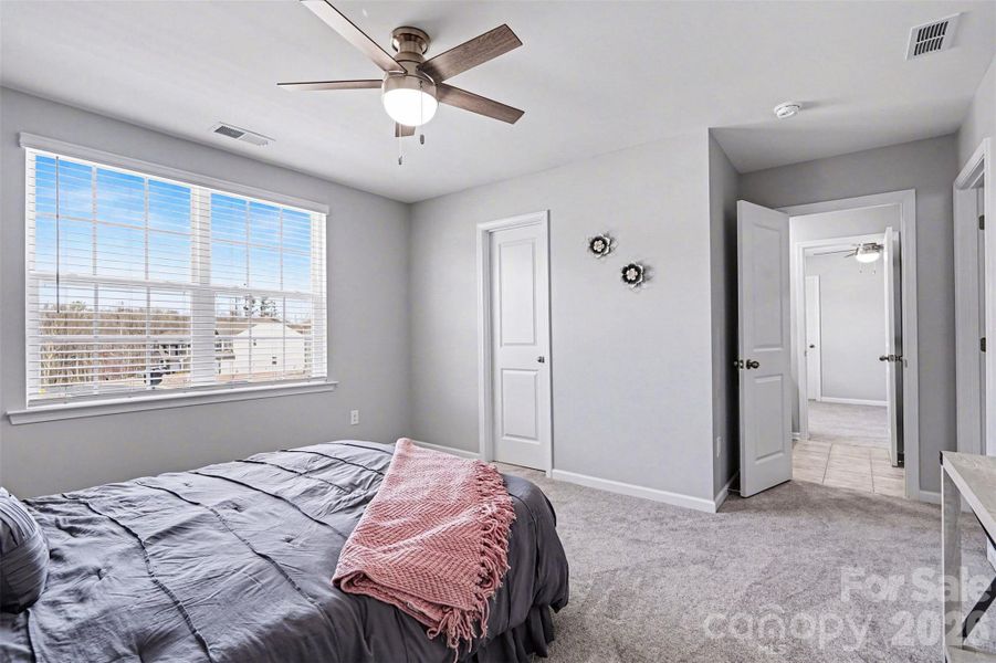 Furnished interior view inside a new home in Falls Cove at Lake Norman, Troutman (Image 28).