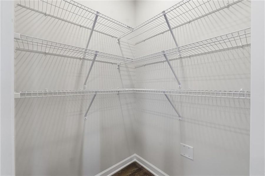 Spacious, unfurnished interior of a new home in Moss Creek, Hogansville (Image 15).
