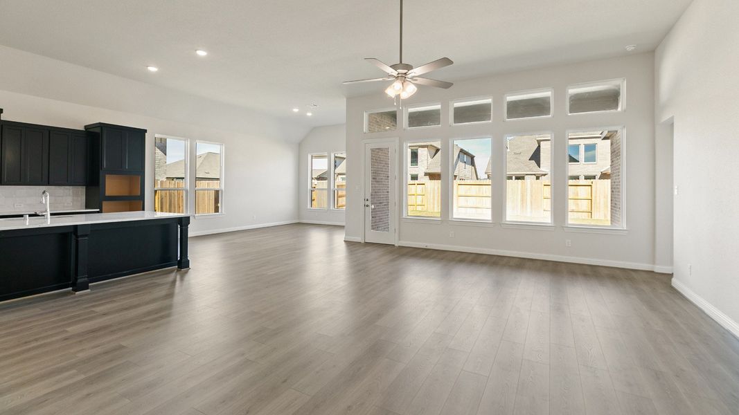 Representative furnished interior of a home built from the Yale by DRB Homes in Brookewater, Rosenberg (Image 6).