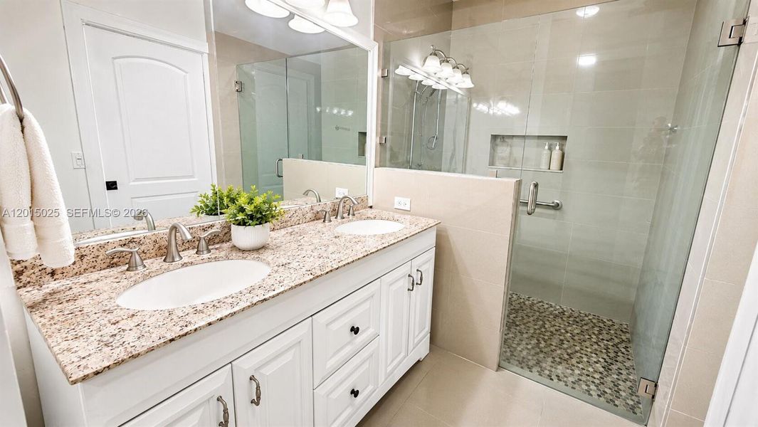 Furnished interior view inside a new home in , Miami (Image 16). Furnished interior view inside a new home in , Miami (Image 16).