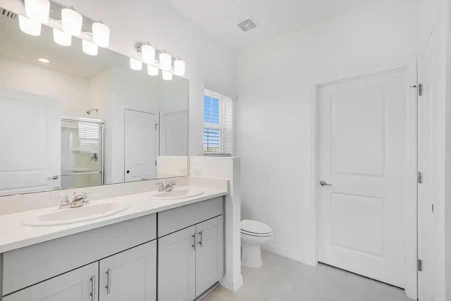 Furnished interior view inside a new home in Coopers Meadow, Jacksonville (Image 4).
