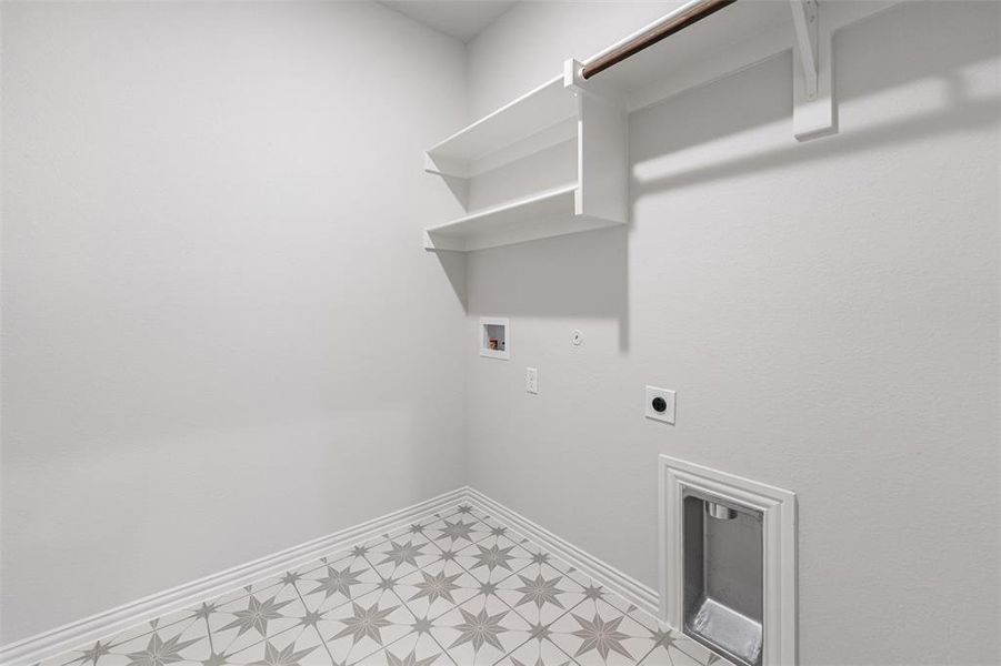 Spacious, unfurnished interior of a new home in Northstar, Haslet (Image 17). Spacious, unfurnished interior of a new home in Northstar, Haslet (Image 17).