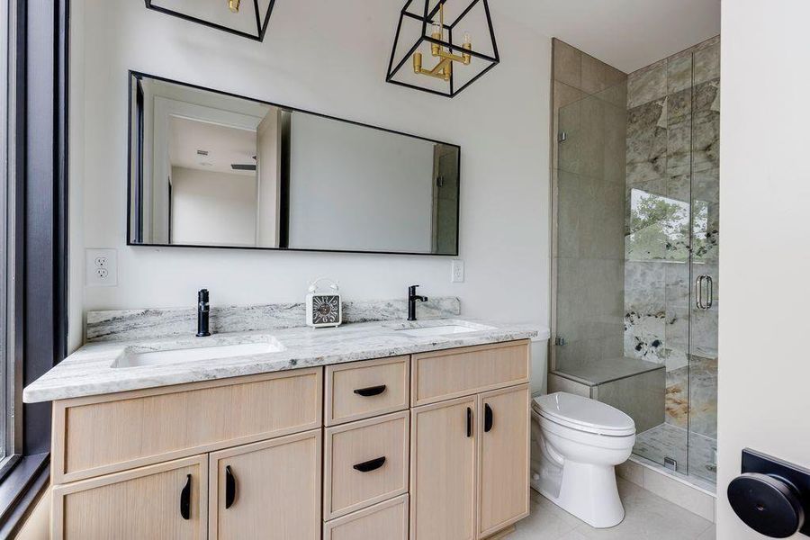 Furnished interior view inside a new home in , Chamblee (Image 39).