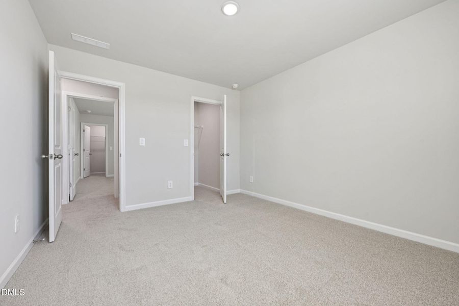 37-web-or-mls-Raleigh - Oak Manor - 113