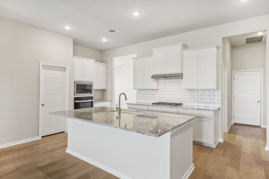 2,677sf New Home in New Braunfels, TX. - Slide 12 2,677sf New Home in New Braunfels, TX. - Slide 12