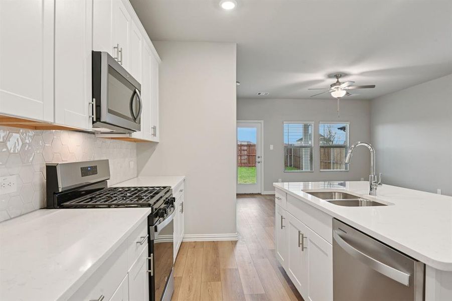 Furnished interior view inside a new home in Lakehaven - Spring Series, Farmersville (Image 11).