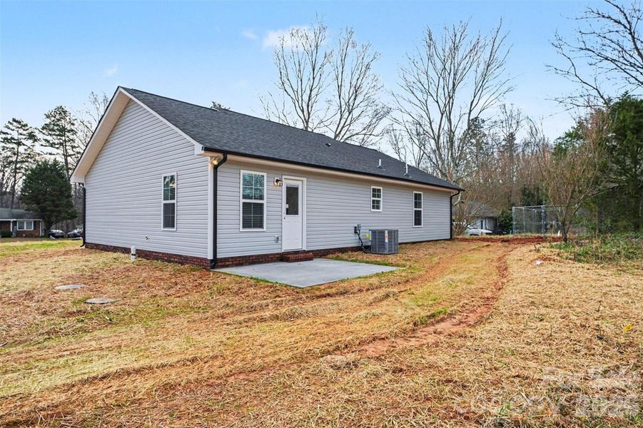 Lots of room to entertain or play! Lots of room to entertain or play!