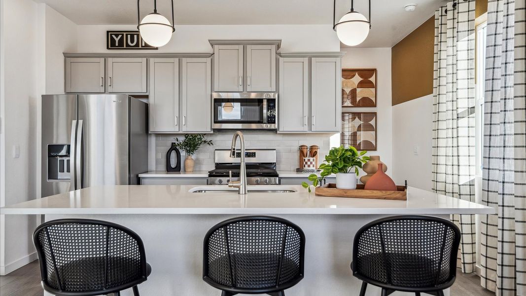 Representative furnished interior of a home built from the Vail by D.R. Horton in Villas at Vantage, Berthoud (Image 12).