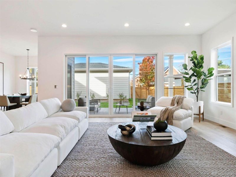 Image 43 of a home in .