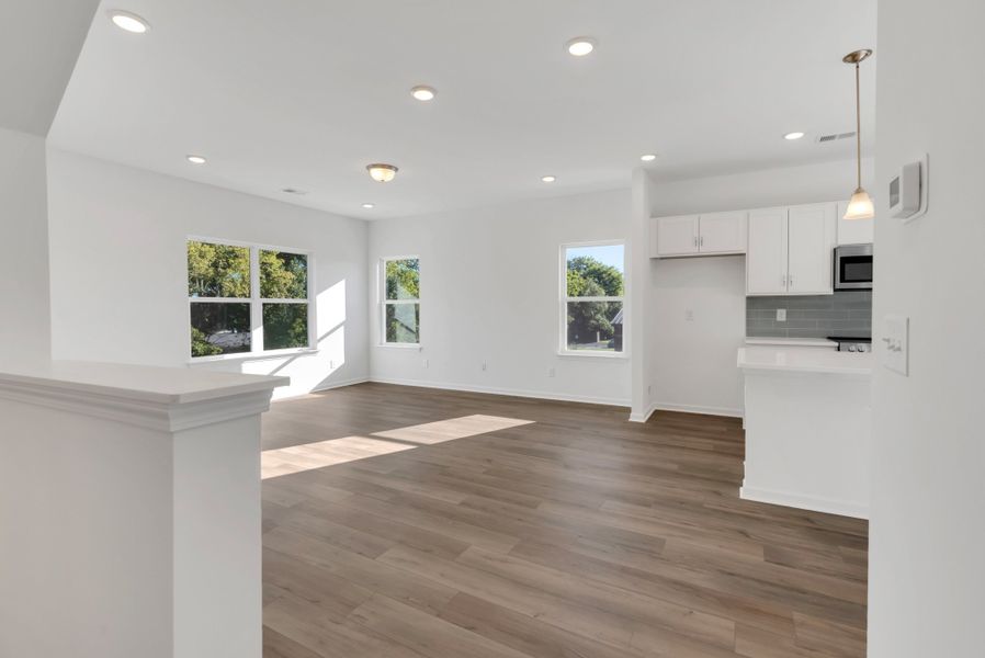 Spacious, unfurnished interior of a new home in Sweetbriar Place, Lebanon (Image 21).