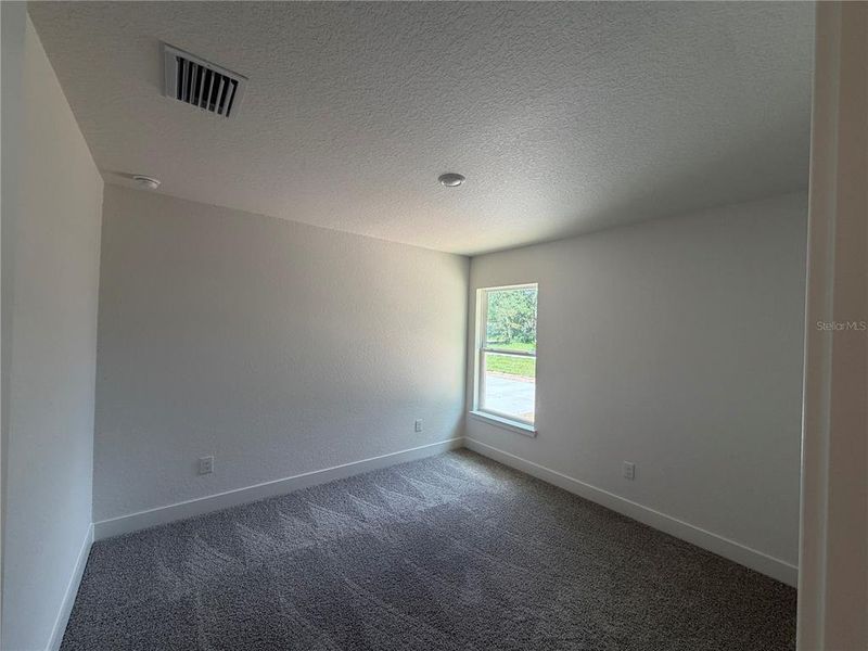 Spacious, unfurnished interior of a new home in , Summerfield (Image 16).