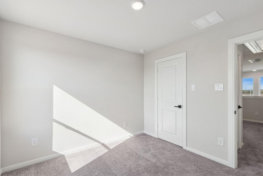 Spacious, unfurnished interior of a new home in Jubilee, Hockley (Image 21).