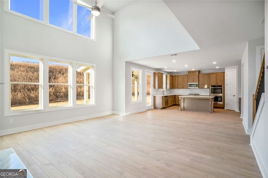 Spacious, unfurnished interior of a new home in The Manor at Gainesville Township, Gainesville (Image 14).