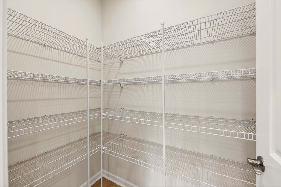 Spacious, unfurnished interior of a new home in Amplitude, Charlotte (Image 21).