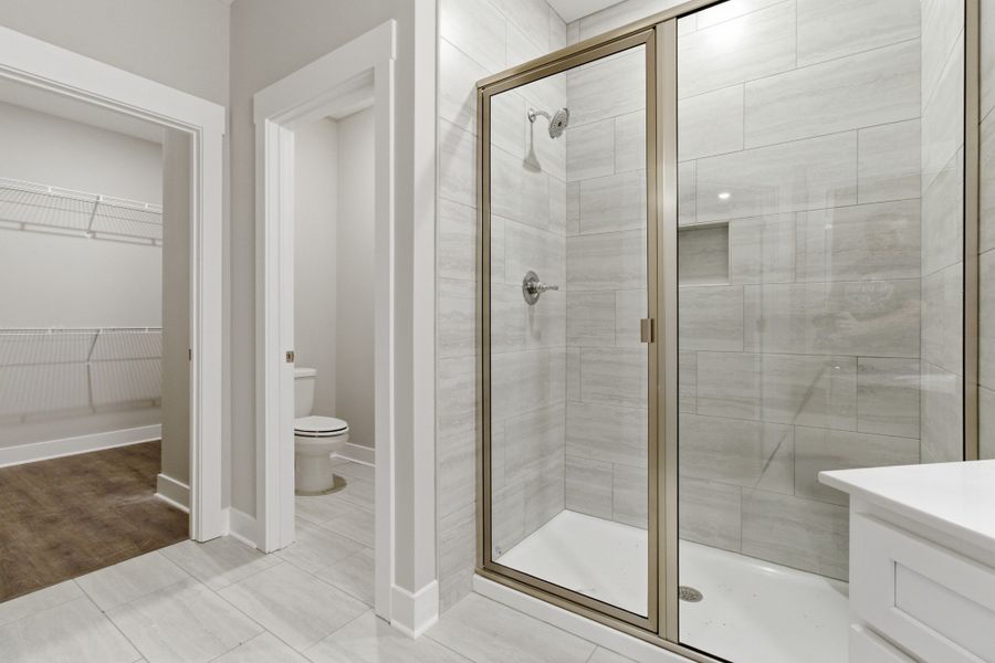 Furnished interior view inside a new home in Veterans Cove, Murfreesboro (Image 14).