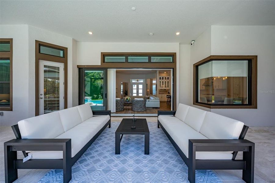 Exterior details and patio area of a home in , Sarasota (Image 4).