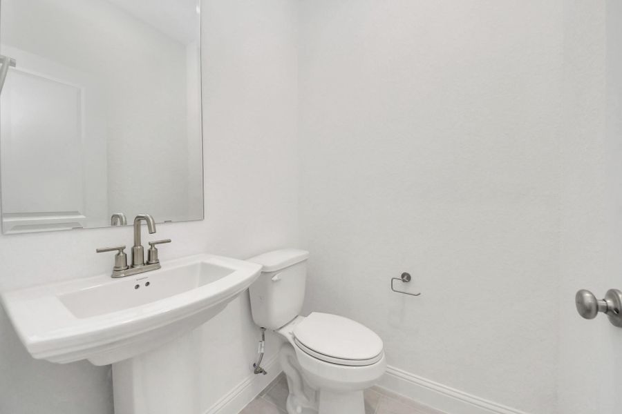 Furnished interior view inside a new home in , Missouri City (Image 9).