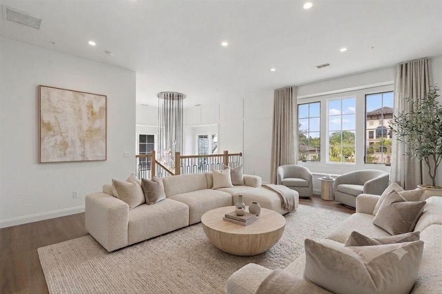 Furnished interior view inside a new home in , Orlando (Image 38).