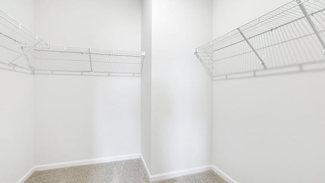 Spacious, unfurnished interior of a new home in Sage Grove, Lyman (Image 25).