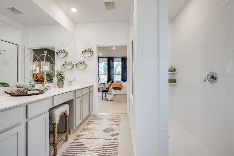 Furnished interior view inside a new home in Anniston, Katy (Image 25).