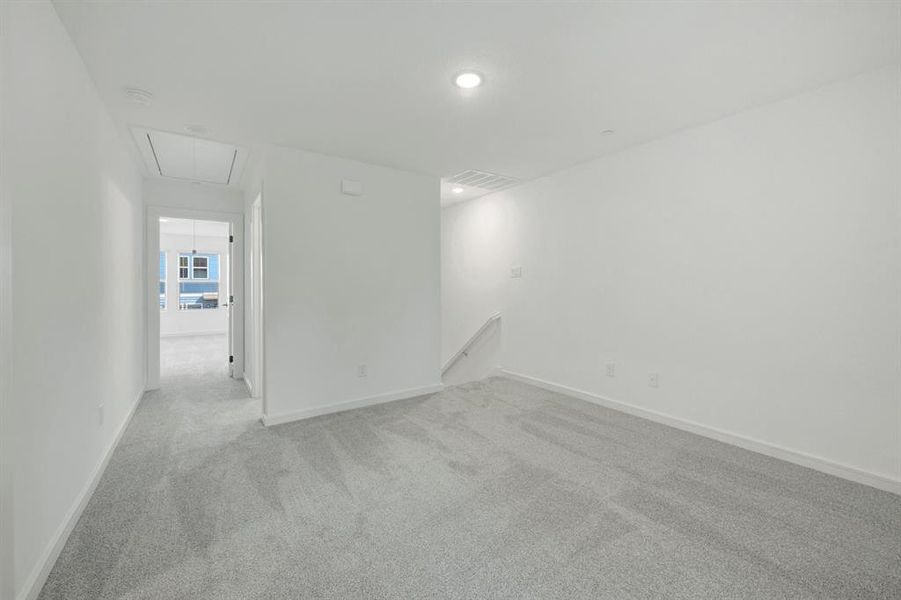 Spacious, unfurnished interior of a new home in Providence Commons, Providence Village (Image 22).