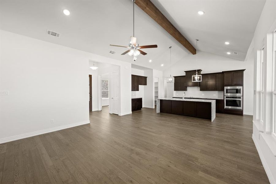 128 Fan Mill- Living Room-2 128 Fan Mill- Living Room-2