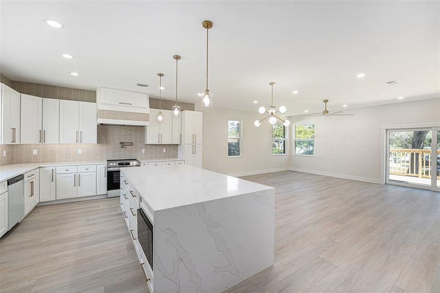 Furnished interior view inside a new home in , Largo (Image 11).