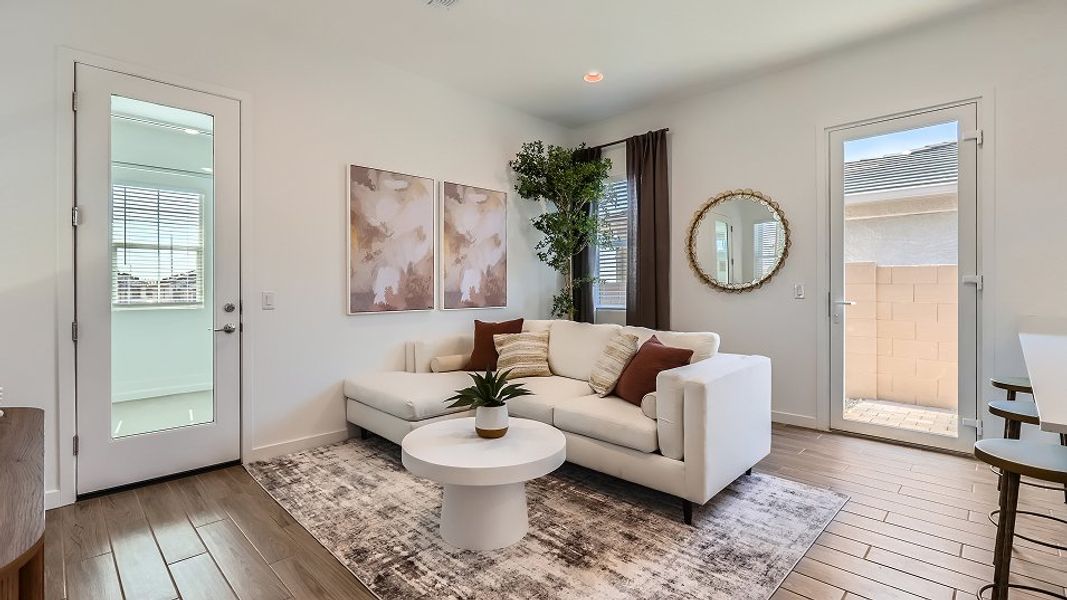 4585 Trillium NG Living 1of2 Base10