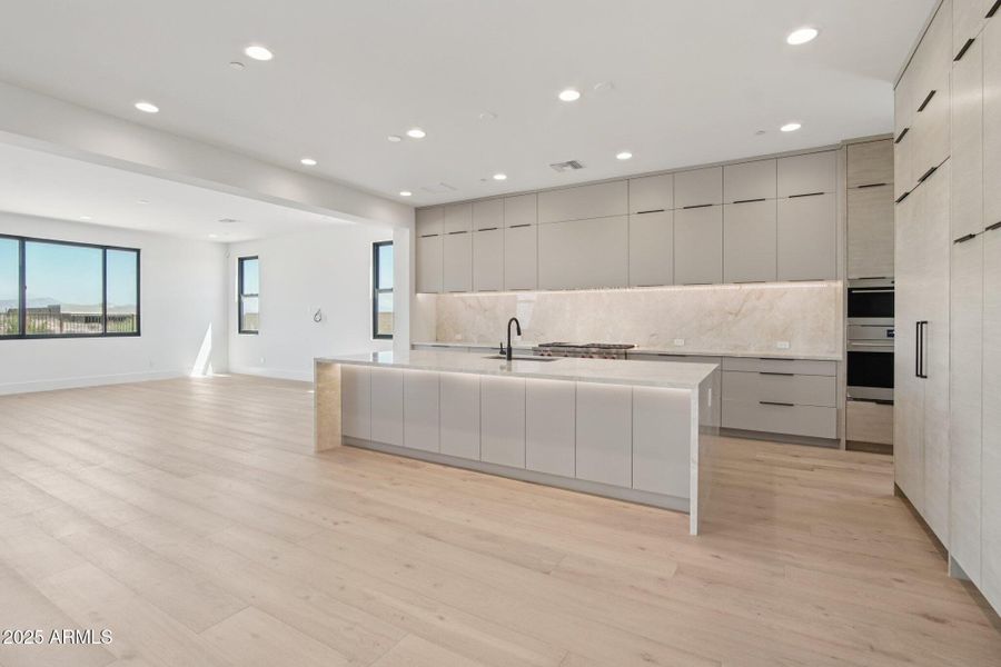 15-web-or-mls-E Buckskin Trail-S2407-012