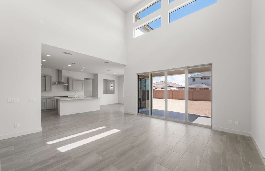 Spacious, unfurnished interior of a new home in Upper Canyon, Phoenix (Image 21). Spacious, unfurnished interior of a new home in Upper Canyon, Phoenix (Image 21).