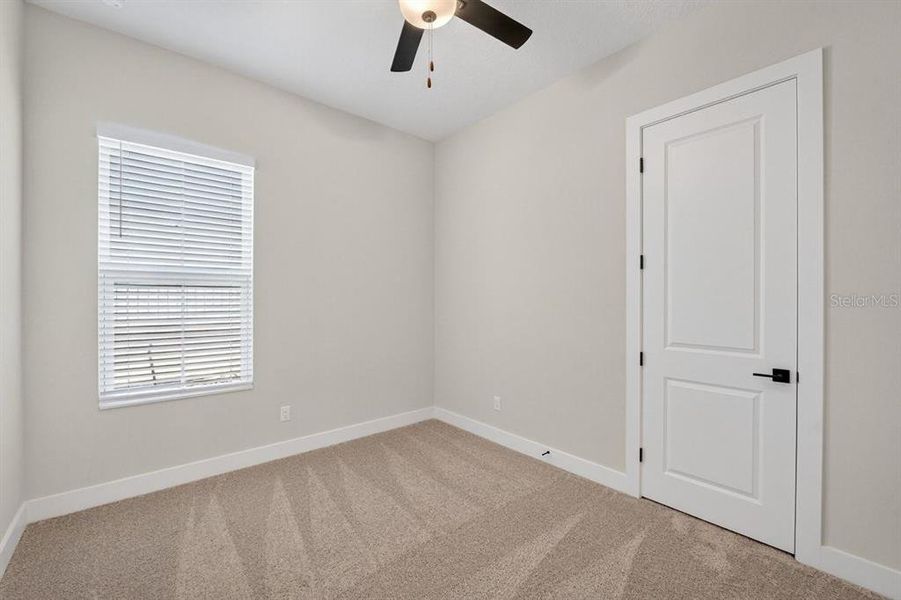 Spacious, unfurnished interior of a new home in Stables at Cary Forest, Bryceville (Image 28).
