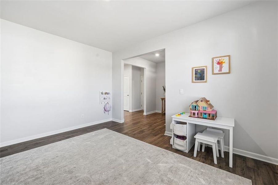 Furnished interior view inside a new home in , Dallas (Image 10).