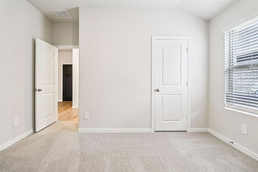 Spacious, unfurnished interior of a new home in Trails of Lavon - Signature Series, Lavon (Image 26). Spacious, unfurnished interior of a new home in Trails of Lavon - Signature Series, Lavon (Image 26).