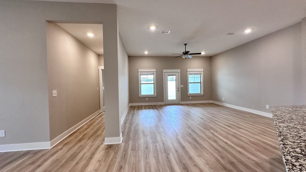 Spacious, unfurnished interior of a new home in Veterans Cove, Murfreesboro (Image 56).