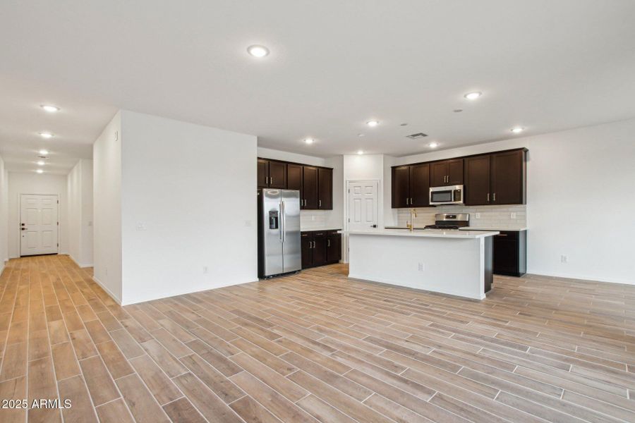 5-web-or-mls-W Old Timer Rd-05042025-005 5-web-or-mls-W Old Timer Rd-05042025-005