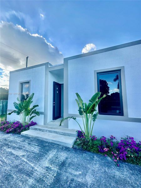 Image 15 of a home in .